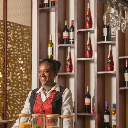 Dreamliner Hotel Addis Abeba Buitenkant foto