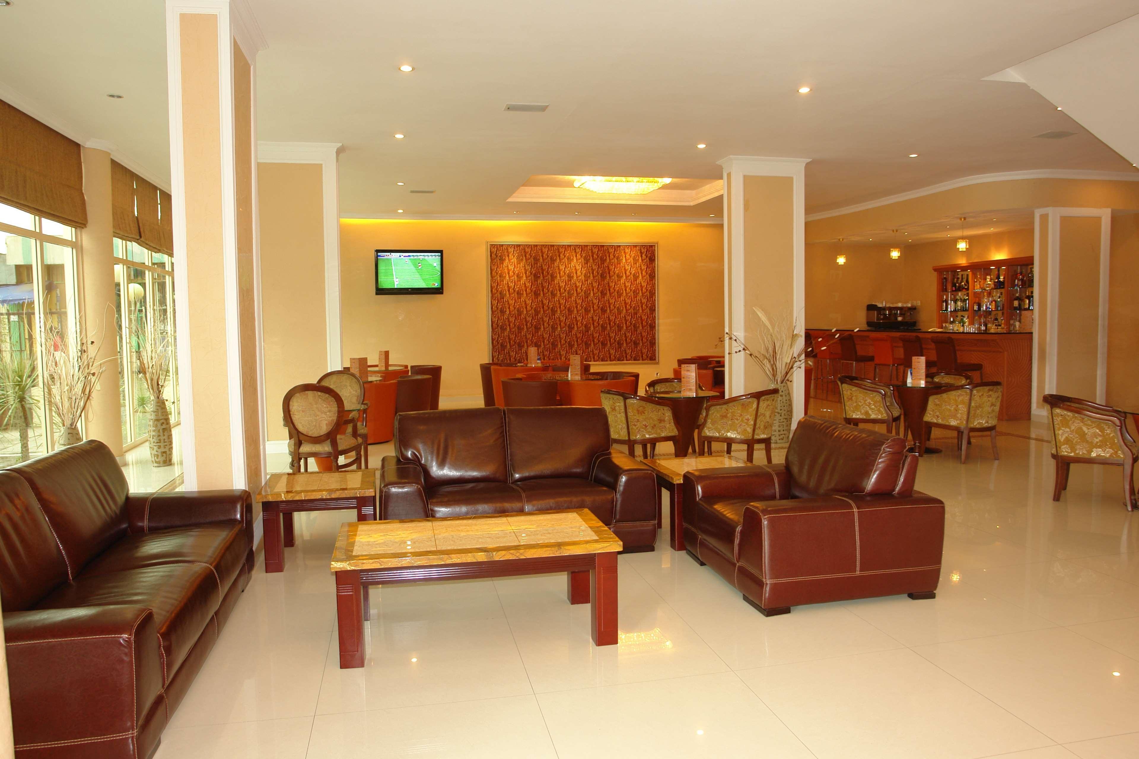 Dreamliner Hotel Addis Abeba Buitenkant foto