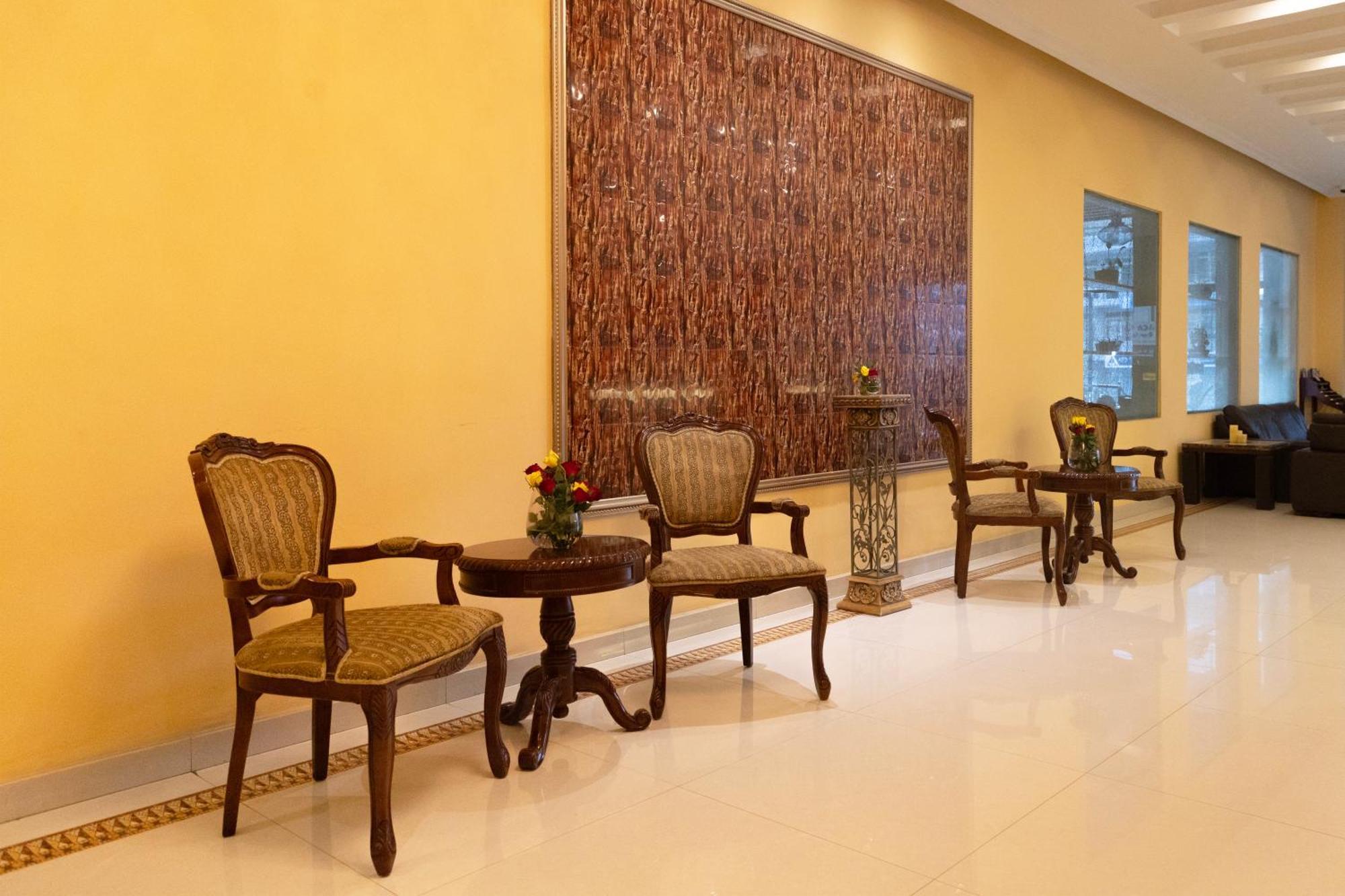 Dreamliner Hotel Addis Abeba Buitenkant foto